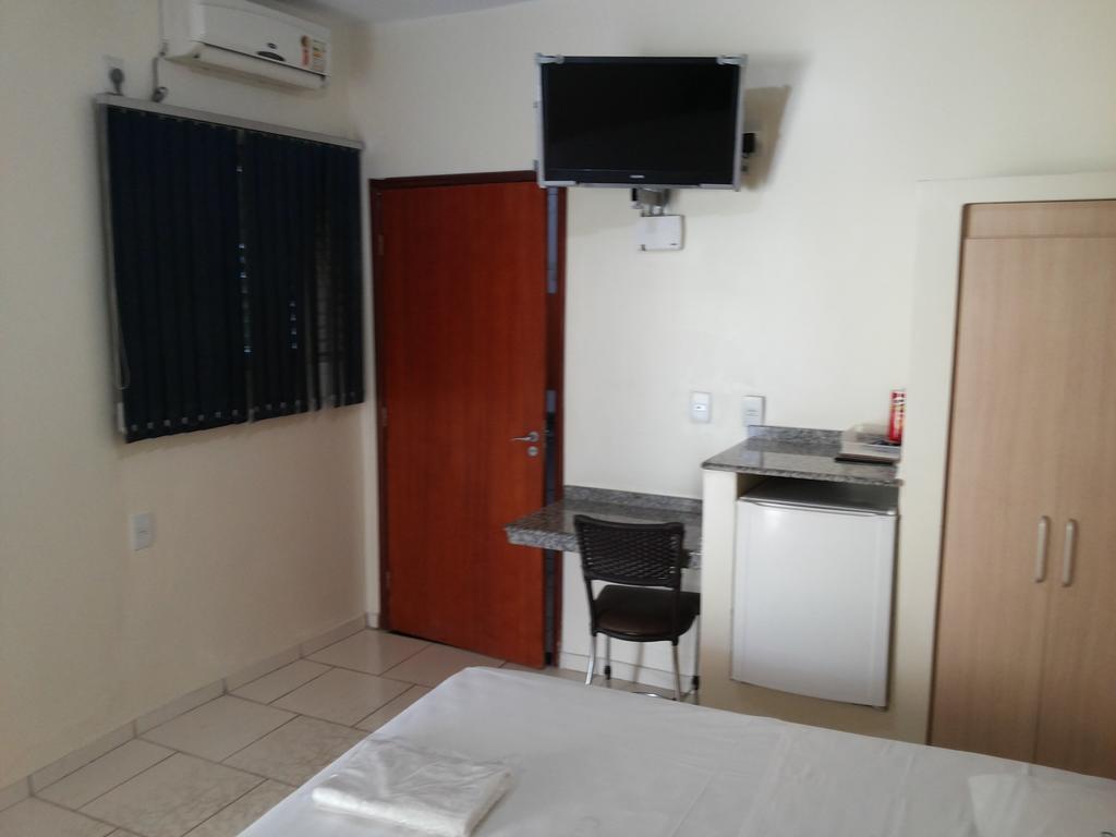 Hotel Casa Nova Várzea Grande Camera foto