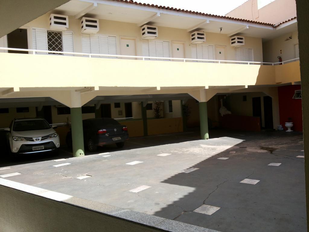 Hotel Casa Nova Várzea Grande Esterno foto